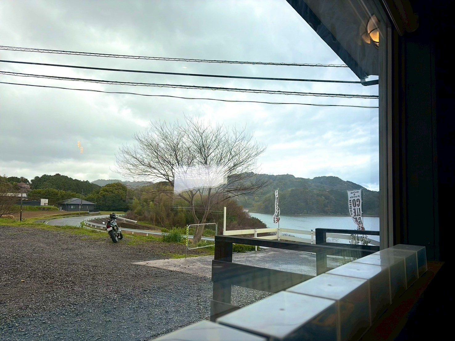 コレガレ 店内3